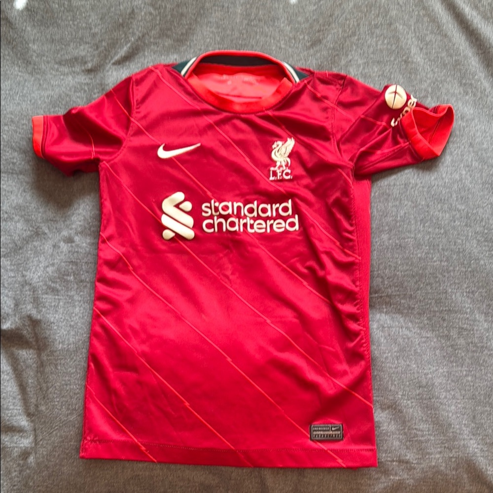 Nike Kids Red Liverpool FC Shirt